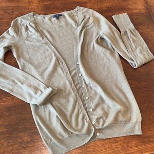 Gap olive green lightweight cardigan sweater, cotton/modal, medium